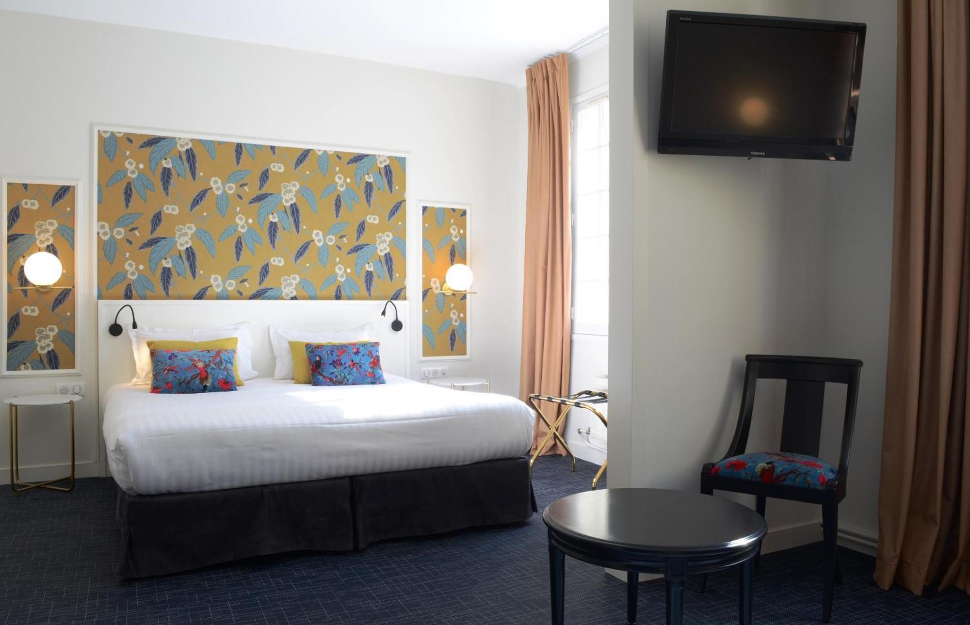 Anne D'anjou, The Originals Collection Hotel